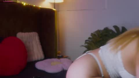 Snapshot of sophialaxx chatting on February 2026 03:10:01 PM Sophia online show from February 2026 03:10:01 PM