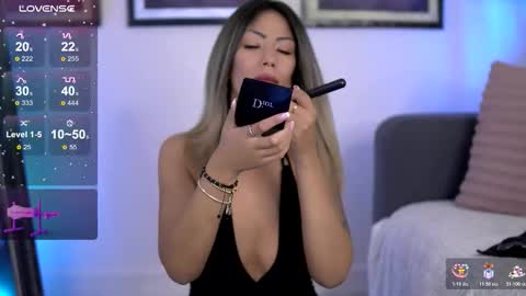 Snapshot of sophiapotts chatting on March 2026 03:18:02 AM Sophie online show from March 2026 03:18:02 AM