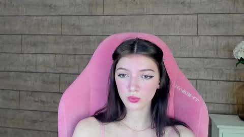 Snapshot of sophiaprove chatting on February 2026 04:43:01 PM SophiaProve online show from February 2026 04:43:01 PM