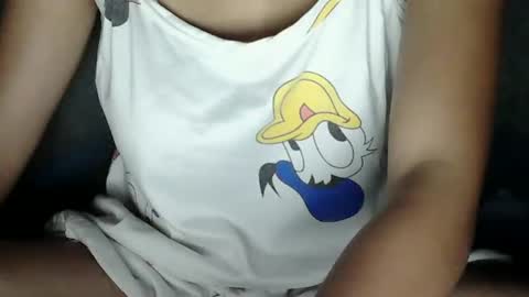 Snapshot of sophie_193 chatting on March 2025 06:33:01 PM sophie_193 online show from March 2025 06:33:01 PM