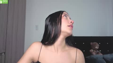 Sophie  online show from October 2025 02:14:01 PM