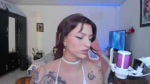 Snapshot of sophie_dolly_ chatting on July 2026 12:50:01 AM sophie doll online show from July 2026 12:50:01 AM
