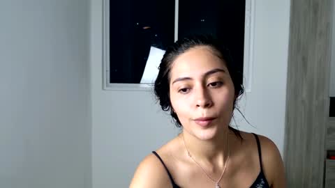 Snapshot of sophie_foxxx chatting on January 2025 01:08:01 AM Sophie online show from January 2025 01:08:01 AM