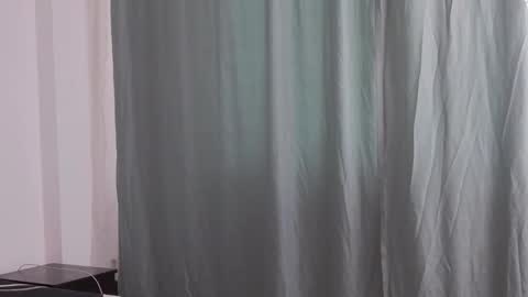 Sophie jeans online show from October 2025 01:42:01 PM