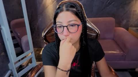 sophie_jones_b online show from February 2026 12:44:02 PM