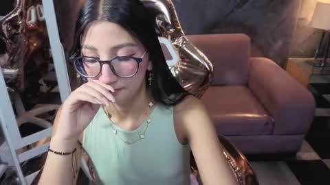 sophie_jones_b online show from February 2026 12:44:02 PM