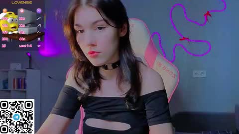 sophie_nomenal_ online show from March 2026 11:58:01 AM
