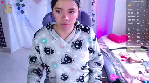 Sophie  online show from March 2026 05:24:01 PM