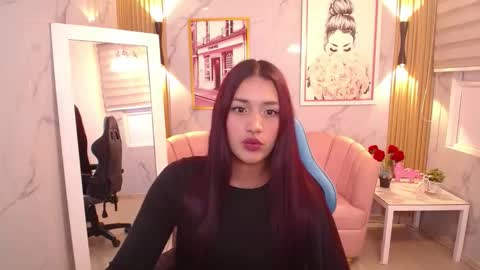 Sophie Thomson online show from October 2025 08:20:02 PM