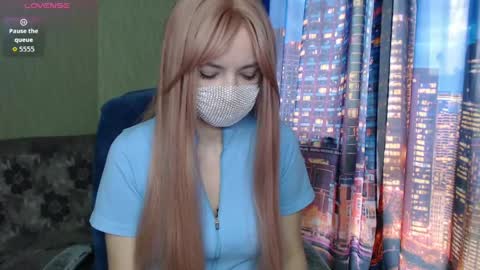 Sophie online show from March 2026 09:02:01 AM