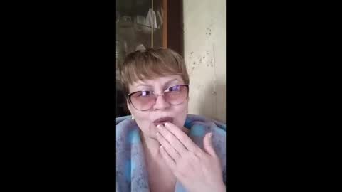 Snapshot of sophieburnsx chatting on April 2026 12:33:01 PM SophieBurnsX online show from April 2026 12:33:01 PM