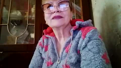 Snapshot of sophieburnsx chatting on April 2026 08:45:01 AM SophieBurnsX online show from April 2026 08:45:01 AM