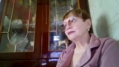 Snapshot of sophieburnsx chatting on May 2026 10:00:01 AM SophieBurnsX online show from May 2026 10:00:01 AM