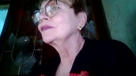 Snapshot of sophieburnsx chatting on June 2026 03:01:02 PM SophieBurnsX online show from June 2026 03:01:02 PM