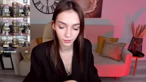 Sophie online show from December 2024 03:45:02 PM