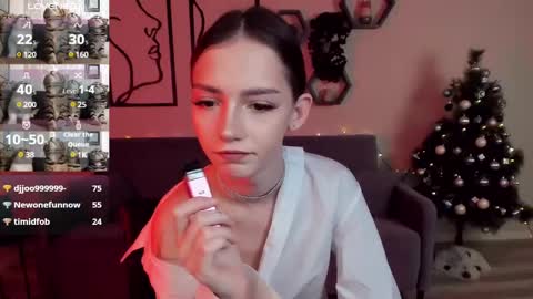 Sophie online show from December 2024 01:22:01 AM