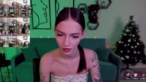 Sophie online show from January 2025 10:49:02 AM