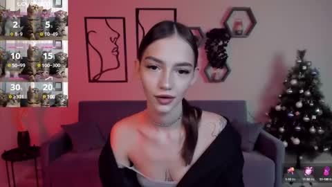Sophie online show from January 2025 10:22:02 PM