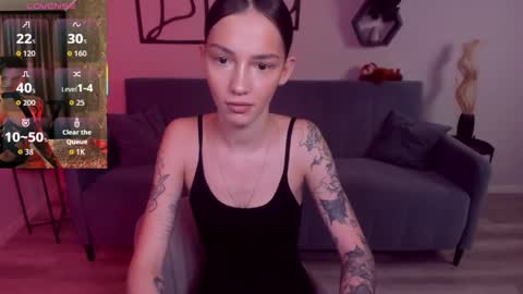 Sophie online show from May 2026 12:50:02 AM
