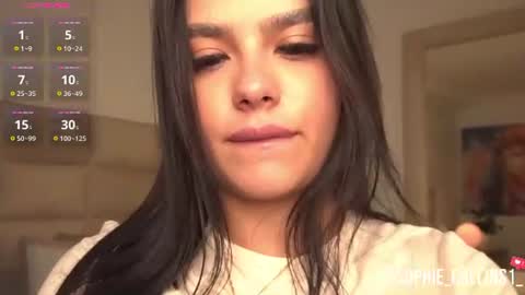 Snapshot of sophiecollins_1 chatting on July 2026 11:41:01 AM Sophie online show from July 2026 11:41:01 AM