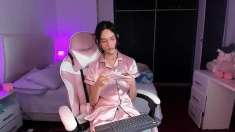    online show from July 2026 03:23:01 AM