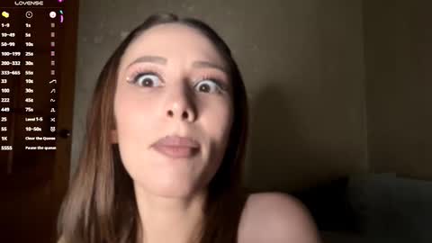 Mira online show from October 2025 08:42:01 PM