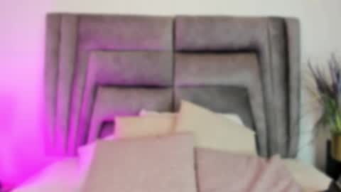 Sophie  online show from March 2026 11:21:01 AM