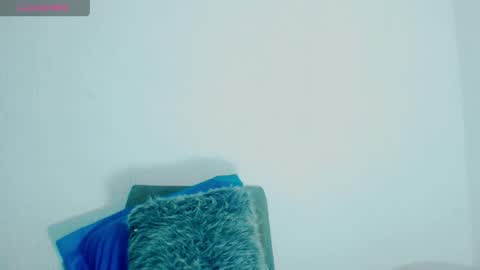 sophiehillsxo online show from May 2026 11:12:03 PM