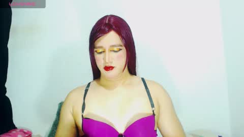 sophiehillsxo online show from May 2026 11:57:02 PM