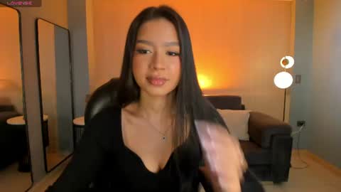 Snapshot of sophiehouston_ chatting on June 2026 02:45:02 AM Sophie Houston online show from June 2026 02:45:02 AM