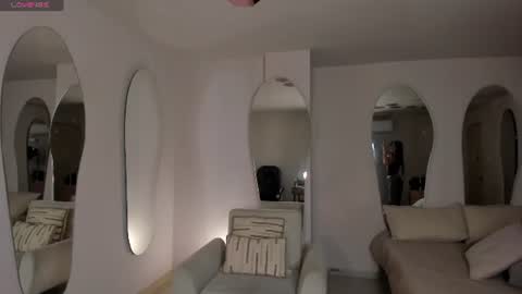 Snapshot of sophiehouston_ chatting on June 2026 02:44:01 AM Sophie Houston online show from June 2026 02:44:01 AM