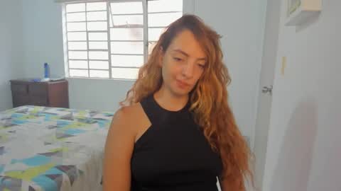 Sophia online show from February 2025 09:20:02 PM