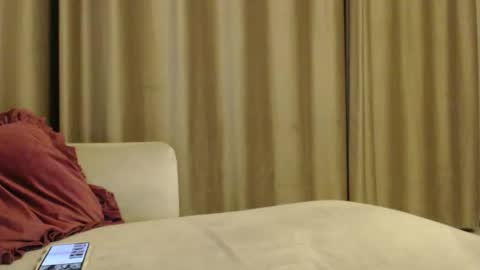 sophieluxe online show from May 2026 10:37:01 PM