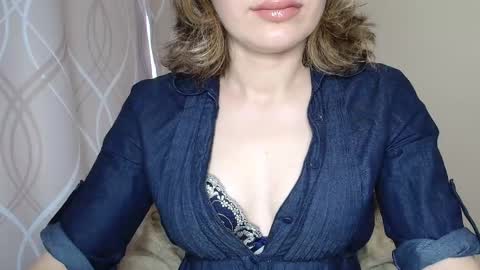 Sophiemisss online show from September 2025 06:57:02 AM