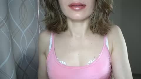 Sophiemisss online show from December 2025 09:02:01 AM