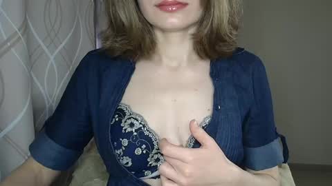Sophiemisss online show from February 2026 06:22:01 AM