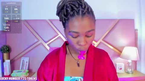 Sophie online show from December 2025 02:50:01 AM