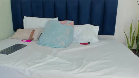 sophieturner_mg online show from November 2025 07:13:01 PM