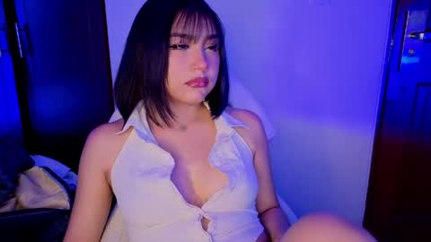   Sophie  online show from June 2026 07:41:02 PM