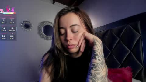 sophi online show from October 2025 08:23:01 AM