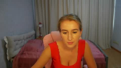 Snapshot of sophilorens chatting on July 2026 03:38:02 PM Sophi online show from July 2026 03:38:02 PM