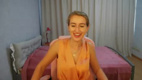 Snapshot of sophilorens chatting on July 2026 03:36:02 PM Sophi online show from July 2026 03:36:02 PM