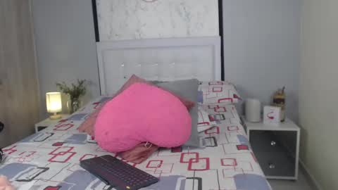 Sofia  online show from January 2025 01:53:02 AM