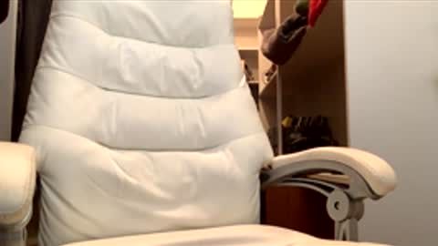 soulsucker28 online show from November 2025 04:26:02 AM