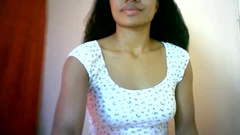Snapshot of sourayaa chatting on June 2026 10:09:01 AM sourayaa online show from June 2026 10:09:01 AM