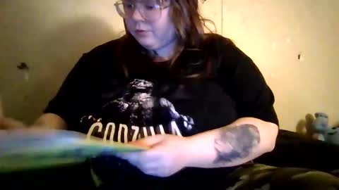 ivy online show from October 2025 12:54:01 AM