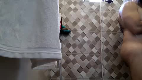 Snapshot of souzabig chatting on September 2025 01:38:01 PM souzabig online show from September 2025 01:38:01 PM