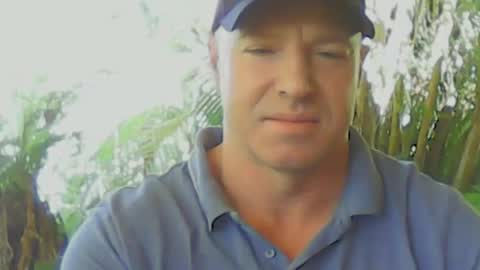 soveryhandsome online show from April 2026 11:00:01 PM