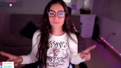 Luisa    online show from February 2025 04:31:01 AM