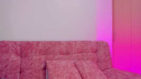 Instagram Soyamandaa  1 online show from December 2024 10:20:02 PM